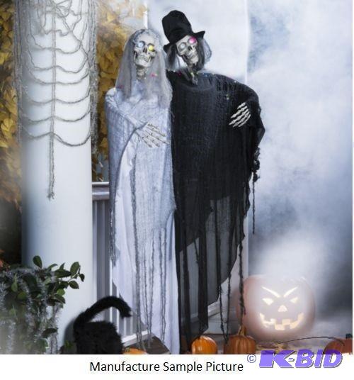 lot 51 image: Lighted Skeleton Couple - Make no bones about...
