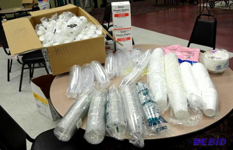 lot 111 image: Large lot of syrofoam cups and other tablewar...