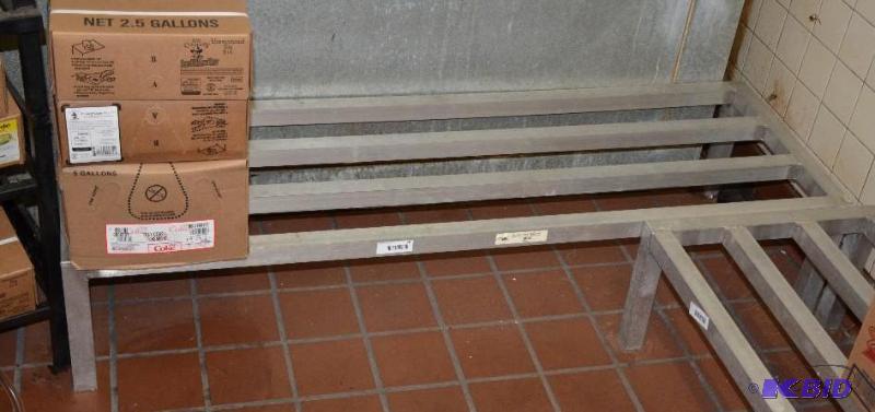 lot 26 image: New age industrial 6006 Dunnage rack 20 inche...
