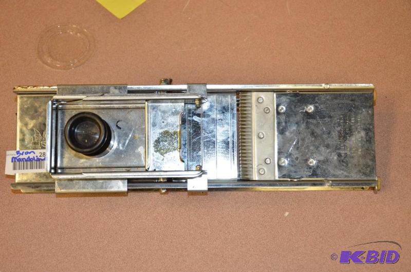 lot 282 image: Bron mandolin Acier Inoxydable stainless ste...