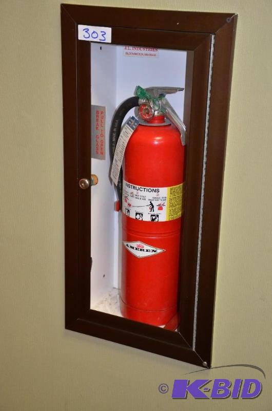 lot 303 image: SimplexGrinell Fire Extinguisher model no 211...