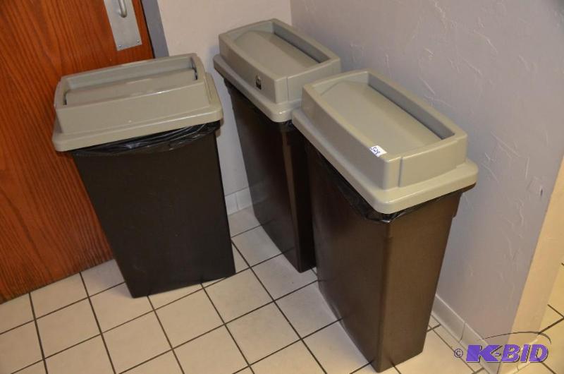 lot 329 image: 3 Forty-Seven Brand One Size trashcans  ...