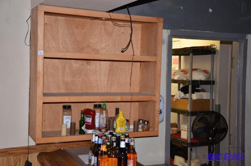 lot 332 image: Lighted display cabinet for drinks 12 12&quo...