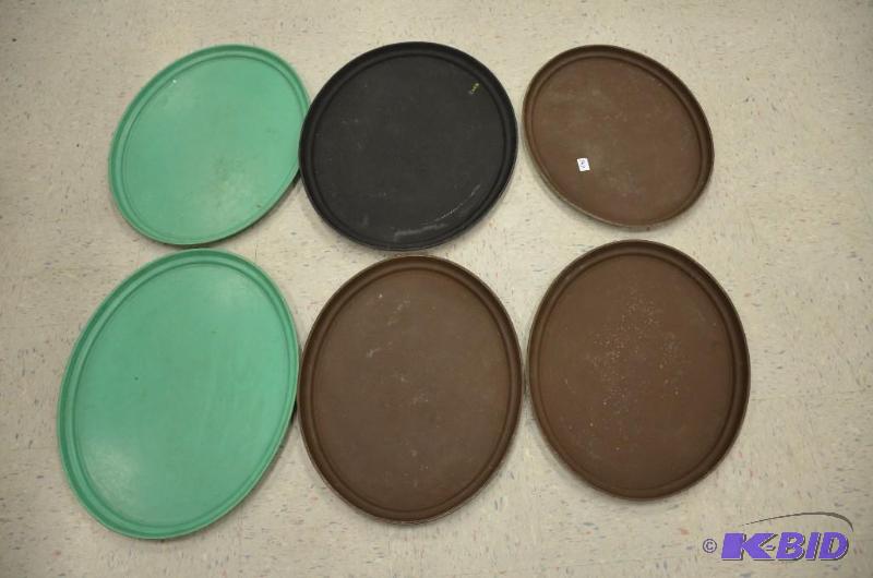 lot 347 image: 7 serving trays(3 brown Camtray 1 black 19&qu...