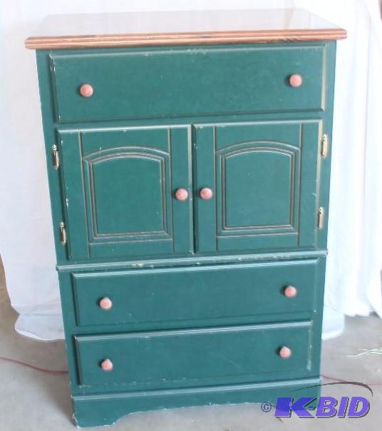 Dresser with Cabinet Doors