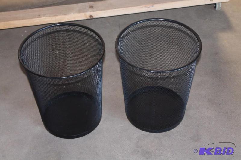 2 metal mesh black wastebasket