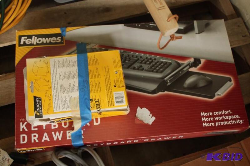 31 Item Lot