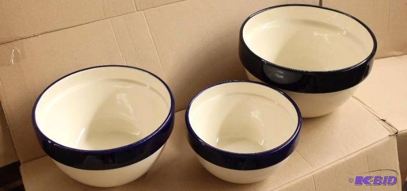 3 GHA Ceramic Mixing Bowls