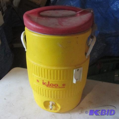 Igloo Drink Cooler
