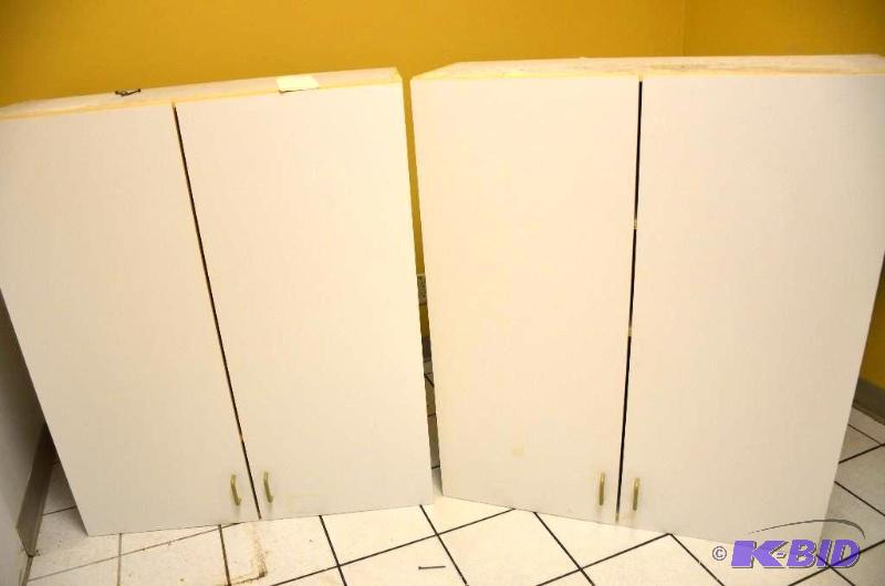 2 white cabinets 12&quotx36&quotx42 12&quo...