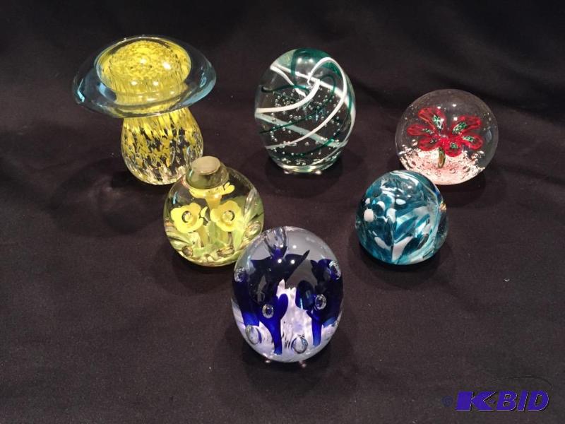 lot 129 image: Lot of 6 Paperweights including 1 John Rice .