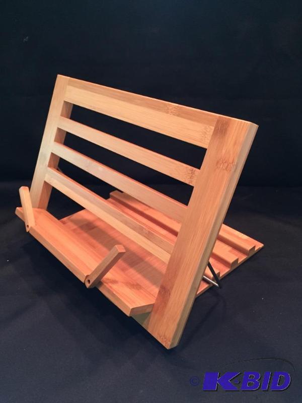 lot 140 image: Cookbook Stand