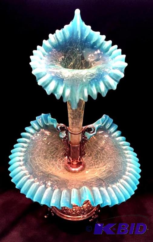 lot 141 image: Stunning Single Horn Blue Opalescent Epergne