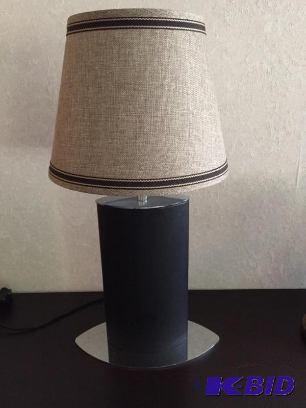 lot 149 image: Table Lamp