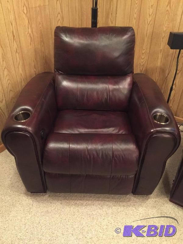 lot 15 image: Overstuffed Power Theatre Style chair