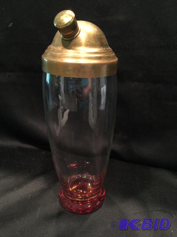 lot 168 image: Vintage Bar Drink Shaker