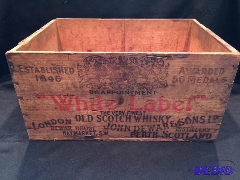 lot 174 image: Vintage Whiskey Box