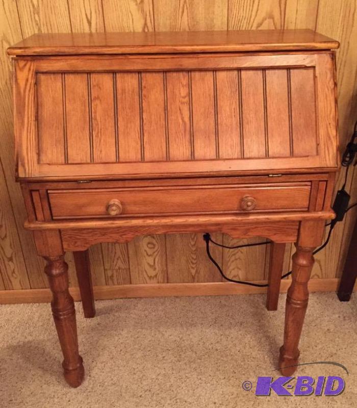 lot 192 image: Solid Wood Writing Desk  Secretary