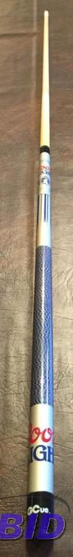 lot 24 image: Coors Light Billiard cue