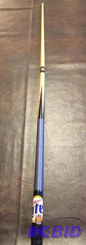 lot 25 image: Miller Light Billiard Cues