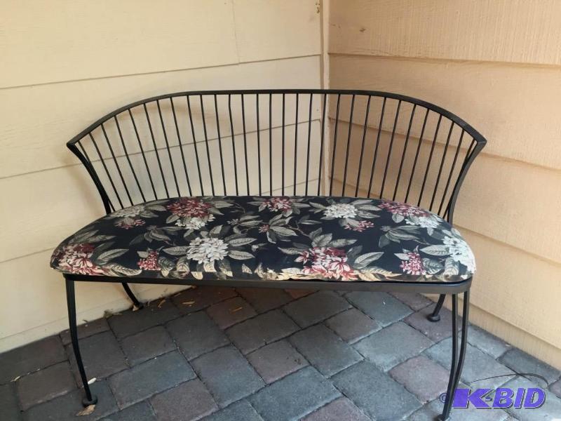 lot 5 image: Wrought Iron Patio Bench