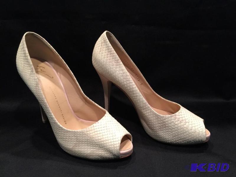 lot 65 image: Authentic Giuseppe Zanotti Heels