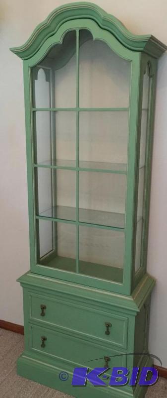 lot 97 image: Vintage Painted Curio Cabinet