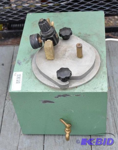 lot 4 image: Jewelry&nbspCasting machine.   (was lot 250...