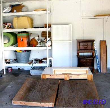 lot 22 image: Multi Item Lot - Furniture - Night stands - T...