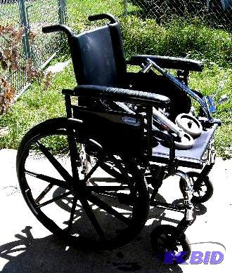lot 43 image: Wheel Chair by Invacare - Model AT0-9000SL...