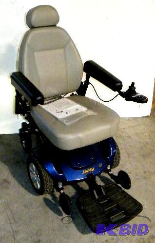lot 59 image: Hover Around - Blue - Quality Control Jazzy S...