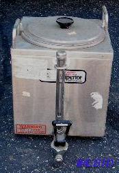 lot 6 image: Superior Coffee Urn - Not sure if its complet...