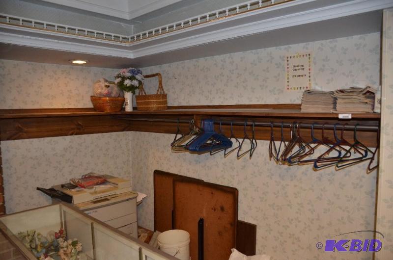 lot 102 image: Wall coat rack and shelve 2 parts (1st part 1...
