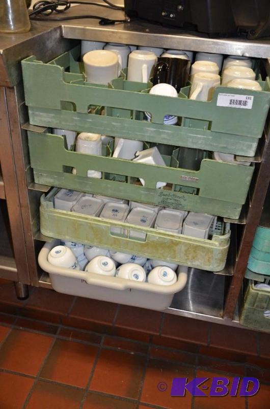 lot 131 image: Lot of tea cups and sugar containers...