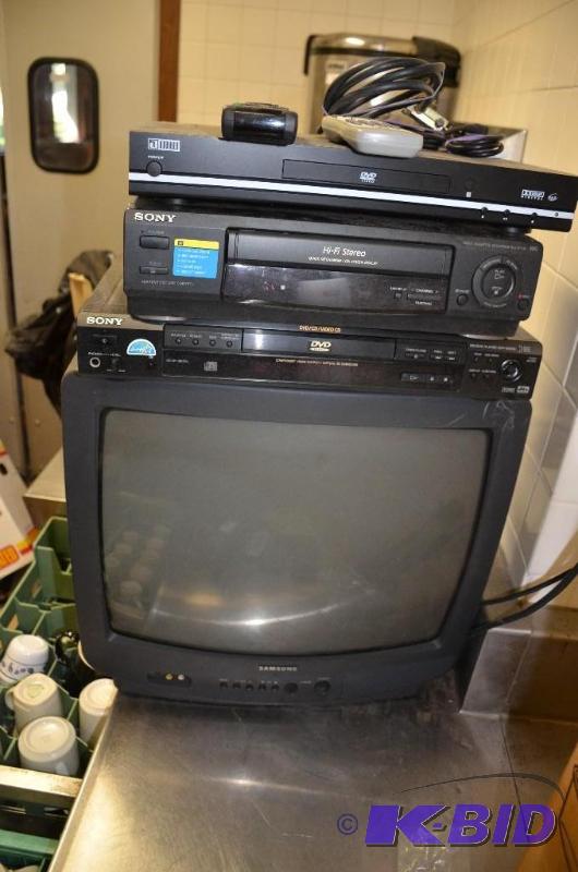 lot 133 image: Samsung TV TXH1972,&nbspw 2 Sony DVD players...