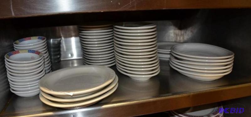 lot 145 image: FIESTA PLATES &nbspLot of serving plates and...