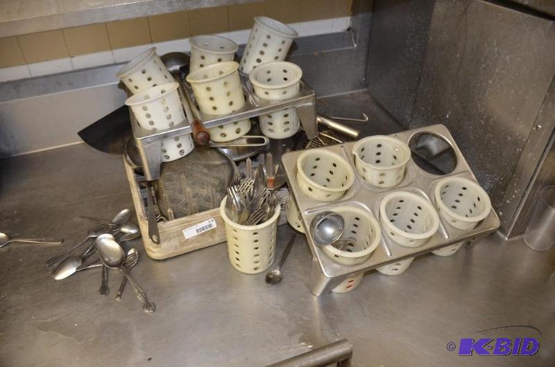 lot 178 image: Silverware containers and misc kitchen items ...
