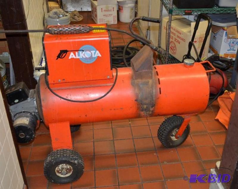 lot 179 image: Alkota&nbspIndustrial Steam Cleaner Serial N...