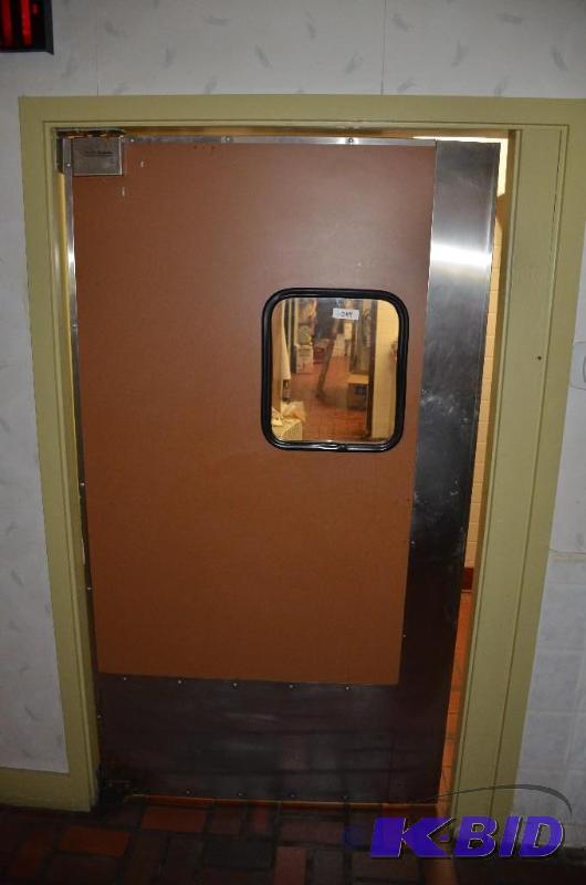 lot 204 image: Easy Swing by Eliason Swinging door 80x43...