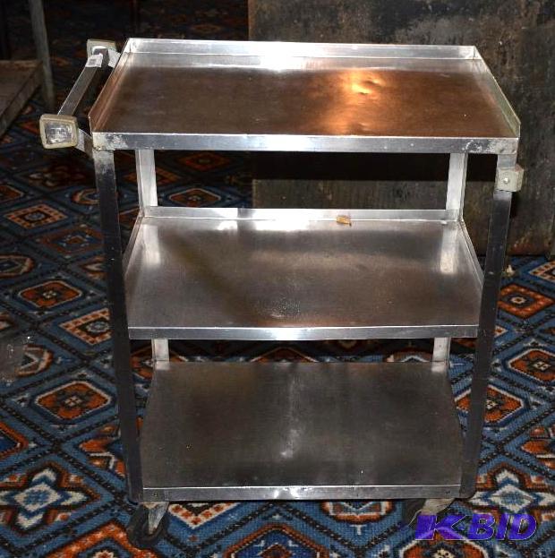 lot 207 image: 2 Stainless Steel&nbspserving carts approx 3...