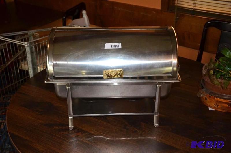 lot 237 image: Chaffing dish warmer with dome lid...