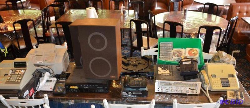 lot 238 image: Lot of electronics - antique Paymaster, Tekni...