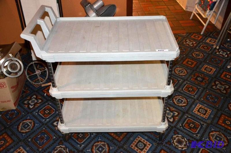 lot 239 image: 3 shelf Rolling cart...