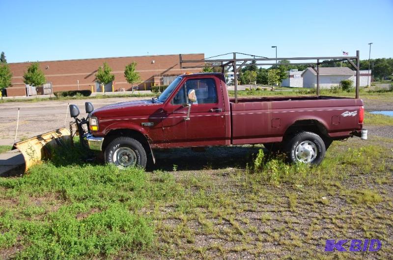 lot 3 image: 1992 Ford F250&nbsp4x4 -  Started when ...