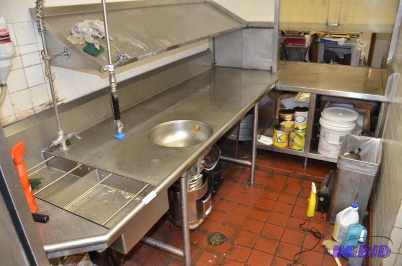 lot 53 image: Stainless steel station 132&quotw x 72 "...