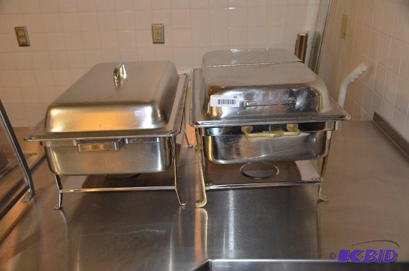 lot 60 image: 2 chafing pans 12x20, other one is 22&quott ...