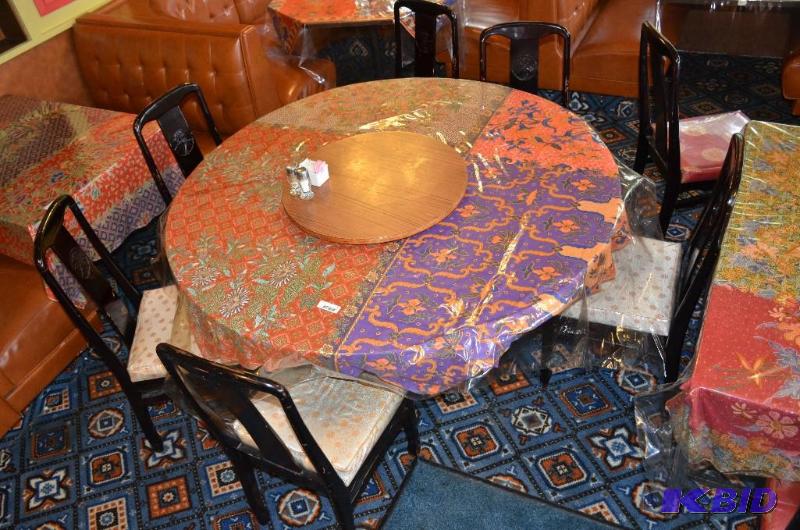 lot 72 image: Wood drop leaf table with clear plastic table...