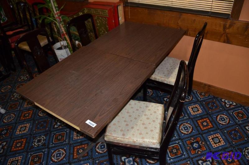 lot 89 image: Two tables 30&quotx30&quotx30&quotwith 4 ...