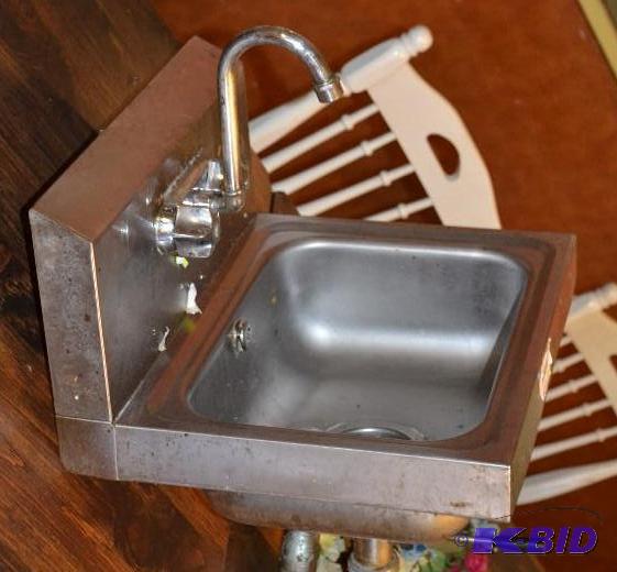 lot 96 image: Advance stainless steel sink 15 12&quotx17 ...