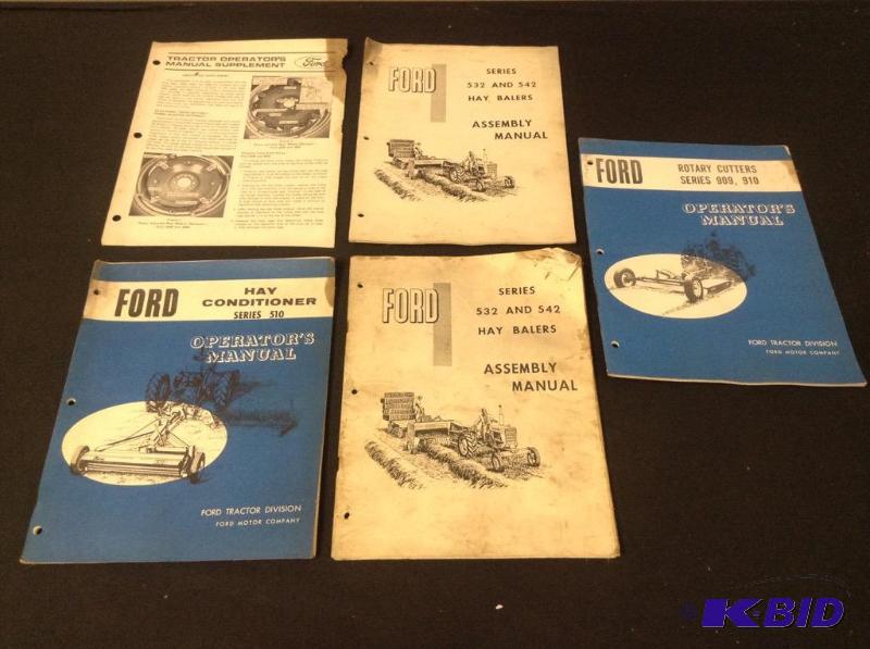 lot 104 image: 5 Vintage Ford Farm Equipment Manuals